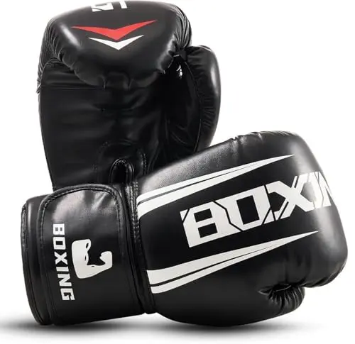 Bewolk Boxing Gloves in black with widened wrist strap for training